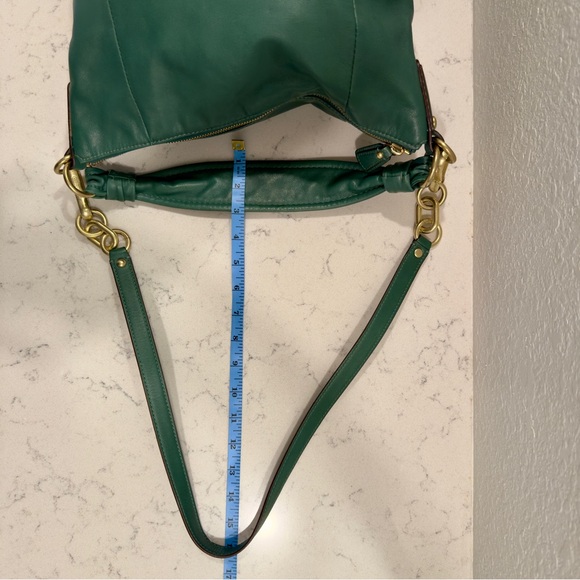 Coach Leather Purse - Picture 6 of 9